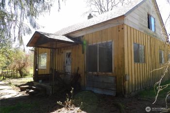 696 Toledo Salmon Creek Road , Toledo, WA 98591