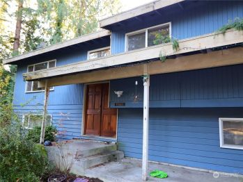 23720 34th Avenue W, Brier, WA 98036