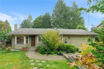 23315 29th Avenue W, Brier, WA 98036