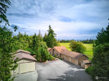 1444 Oksendahl Road , Camano Island, WA 98282