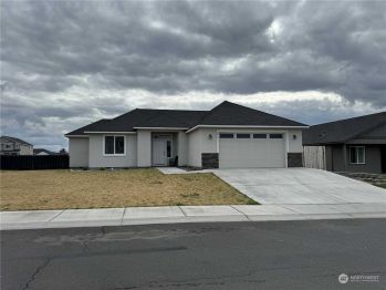 812 8th Avenue NE, Ephrata, WA 98823