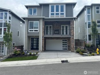 7559 S 130th Place , Seattle, WA 98178