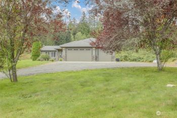 310 201st Avenue NE, Snohomish, WA 98290