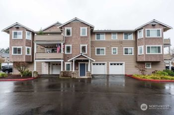 13409 97th Avenue E #302, Puyallup, WA 98373