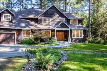 5424 NE Tolo Road , Bainbridge Island, WA 98110