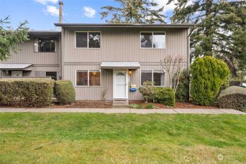 6114 N 16th Street #J102, Tacoma, WA 98406-2449