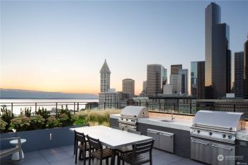 450 S Main Street #1112, Seattle, WA 98104