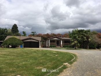 11105 61st Street Ct E, Puyallup, WA 98372
