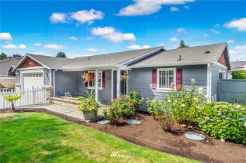 317 Teresa Street , Camano Island, WA 98282