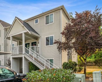 31900 104th Avenue SE #C206, Auburn, WA 98092