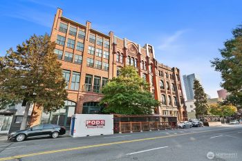 2324 1st Avenue #210, Seattle, WA 98121