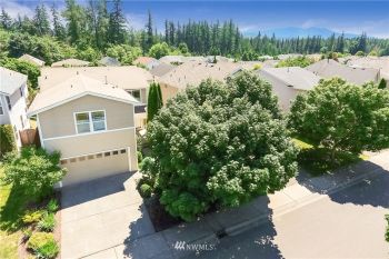 2002 249 Place SE, Sammamish, WA 98075