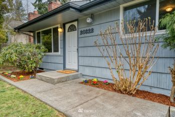 20322 21st Avenue NE, Shoreline, WA 98155-1310