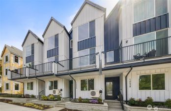 14530 Westminster Way N, Shoreline, WA 98133