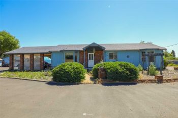 917 N 15th Street , Yakima, WA 98901