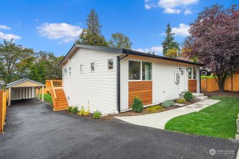 12618 24th Avenue S, Seattle, WA 98168