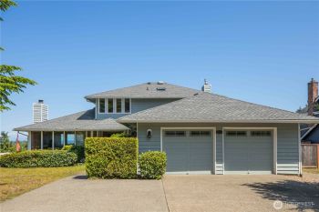 8082 Daniel Place NW, Silverdale, WA 98383