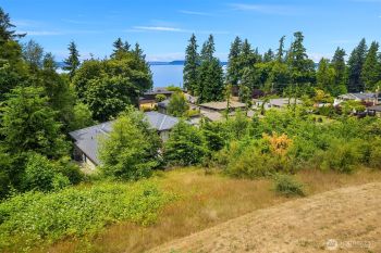 8036 Cyrus Place , Edmonds, WA 98026