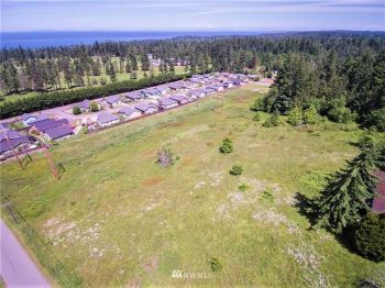 1203 S Golf Course Road , Port Angeles, WA 98362