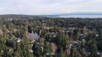1620 Hemlock Drive , Camano Island, WA 98282