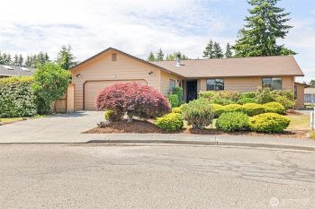 319 Honeycomb Circle , Sequim, WA 98382