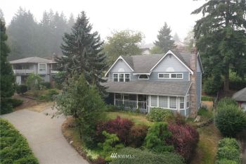 4886 NW 82nd Street , Silverdale, WA 98383-9255