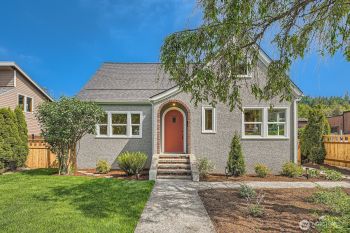 260 E Sunset Way , Issaquah, WA 98027