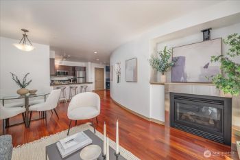 5615 24th Avenue NW #32, Seattle, WA 98107