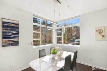 15180 NE 81st Way #101, Redmond, WA 98052