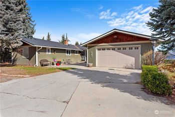 1354 Patsue Place , Wenatchee, WA 98801