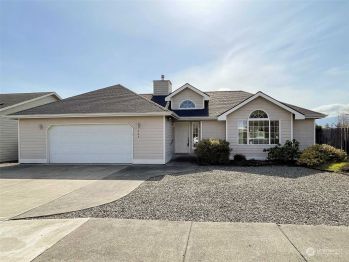 505 W Fir Street , Sequim, WA 98382