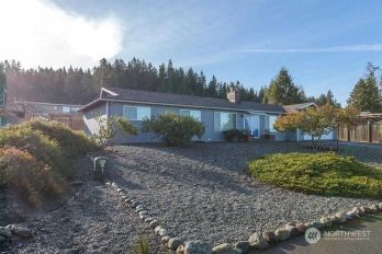403 Eunice Street , Sequim, WA 98382