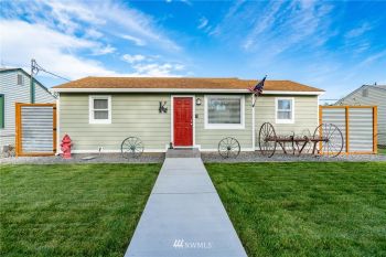1210 SE Sunset Street , Ephrata, WA 98823