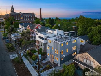 332 17th Avenue #B, Seattle, WA 98122