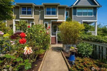4160 29th Avenue S, Seattle, WA 98108