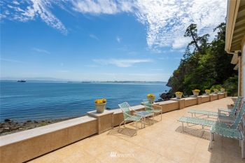 111 5th Street , Anacortes, WA 98221