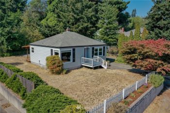 1111 Evans Avenue W, Bremerton, WA 98312