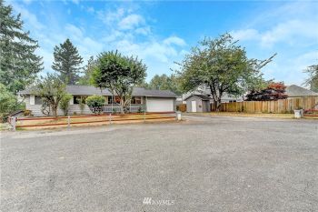 910 Hillcrest Drive , Snohomish, WA 98290