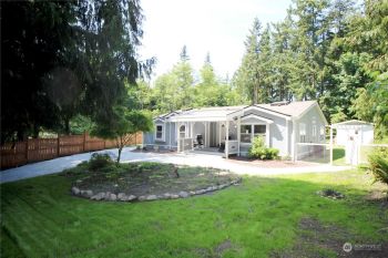665 Awa Lane , Camano Island, WA 98282