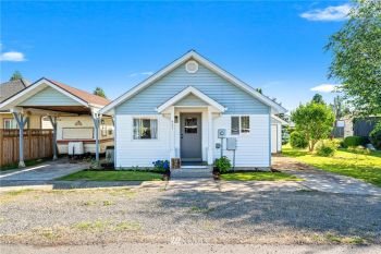 421 Cedar Street , Toledo, WA 98591