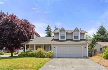 86 NW Roeder Drive , Oak Harbor, WA 98277
