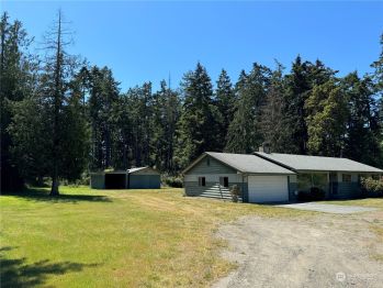 812 N Masters Road , Port Angeles, WA 98362