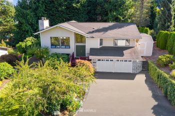 6529 154th Avenue NE, Redmond, WA 98052