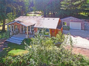 2135 Highland Drive , Camano Island, WA 98282