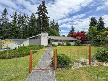 3023 Regent Street , Port Angeles, WA 98362
