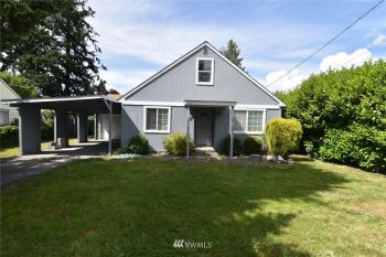 8403 Winona Street SW, Lakewood, WA 98498-2429