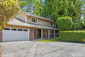 8606 184th Street SW, Edmonds, WA 98026
