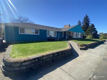 1414 N Cedar Street , Tacoma, WA 98406
