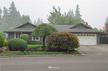 13905 NE 82nd Street , Vancouver, WA 98682