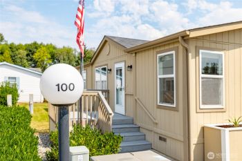 14727 43rd Avenue NE #100, Marysville, WA 98271